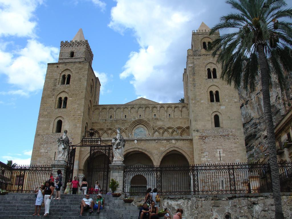 Penthouse Duomo Daire Cefalù Oda fotoğraf